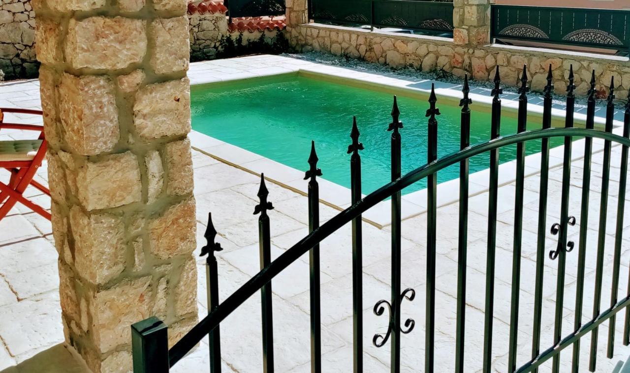 Vintage Residence Dramalj, Pool Self-Use Extérieur photo